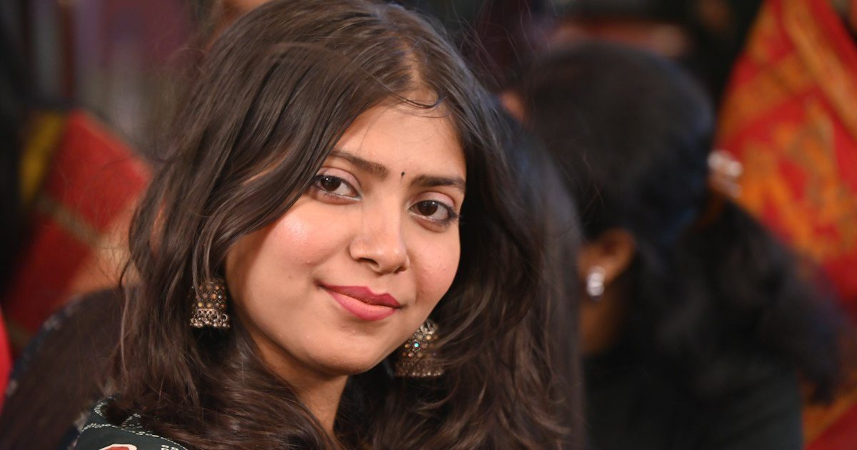 Indian woman with healthy skin after regenerative skin treatment at a Delhi dermatology clinic